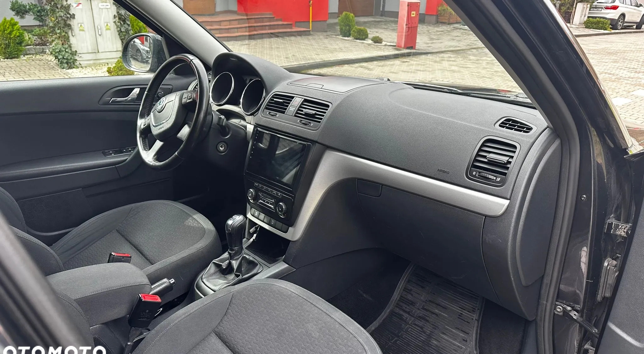 Skoda Yeti cena 25900 przebieg: 295000, rok produkcji 2009 z Będzin małe 92